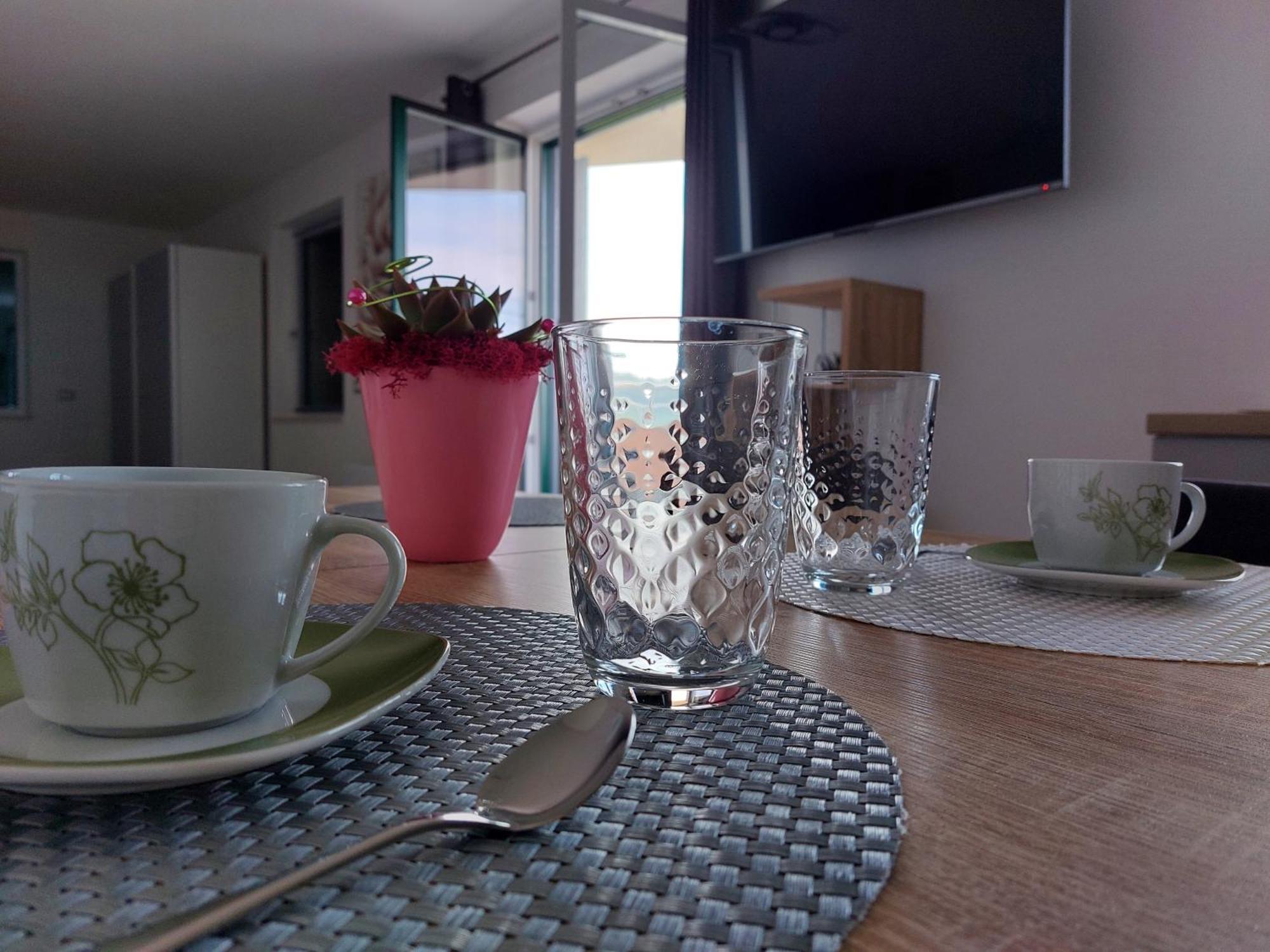 Val&Sol Apartments เซโชเล ภายนอก รูปภาพ